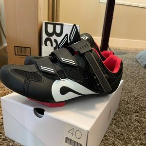 Peloton cycle shoes, size 40